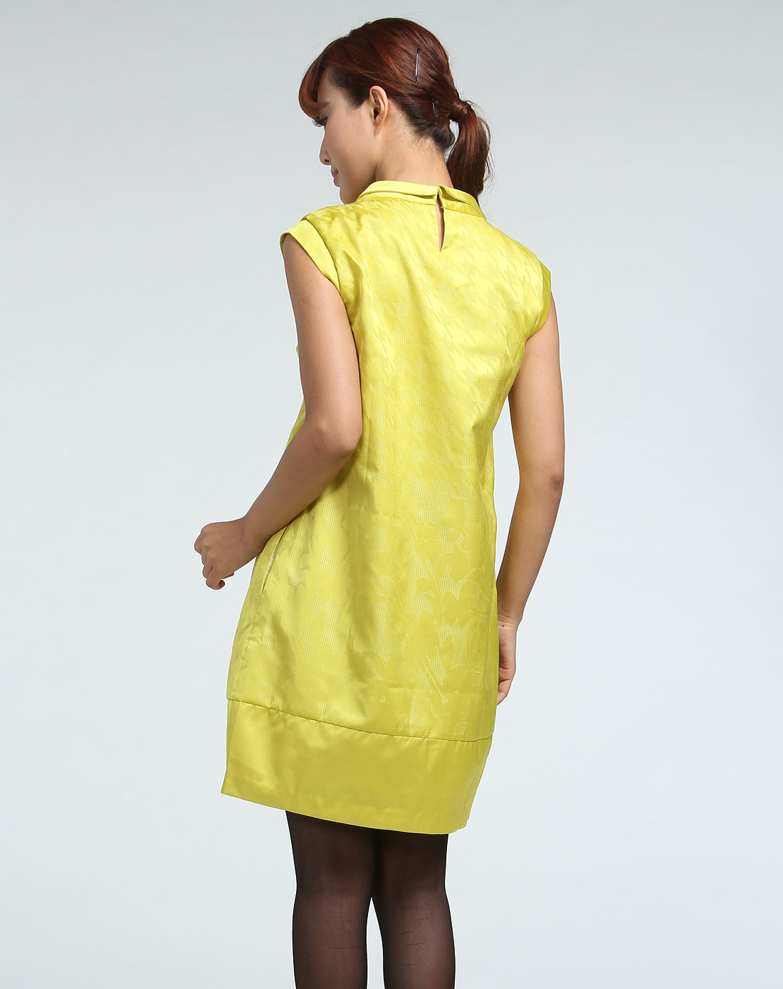 菲姿feizi印花无袖高贵黄色连衣裙fn401-10_唯品会