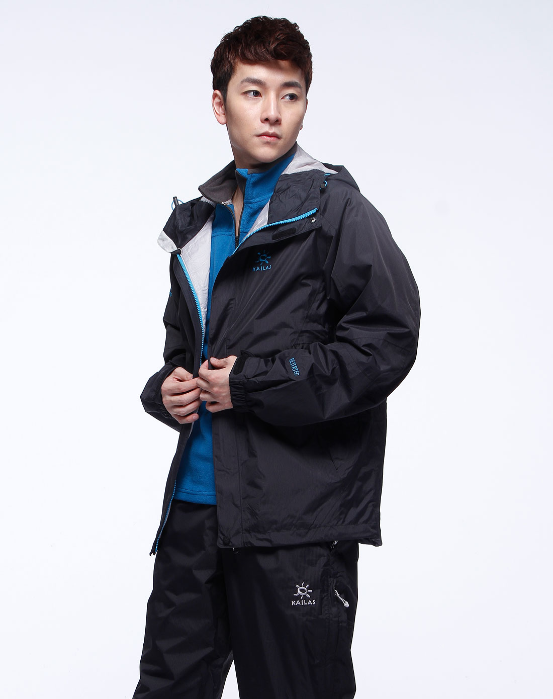 凯乐石kailas男装专场男款黑色两层冲锋衣(猎风6)